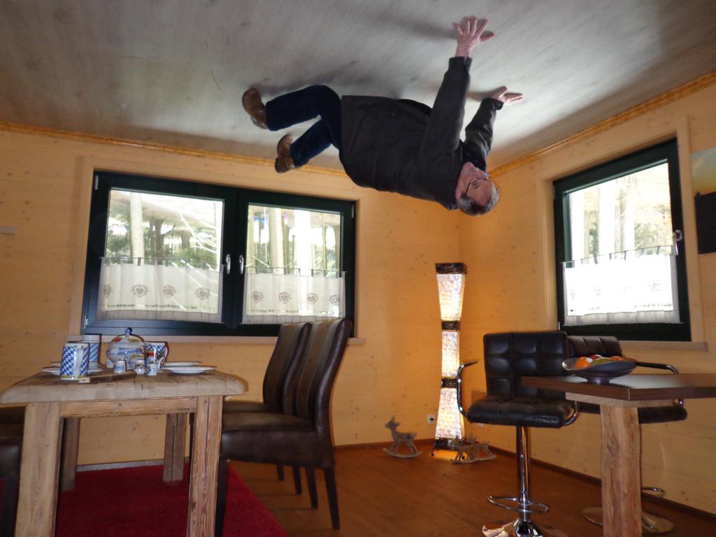 נויקירשן ביים הייליגן בלוט Gasthof - Pension Schamberger מראה חיצוני תמונה